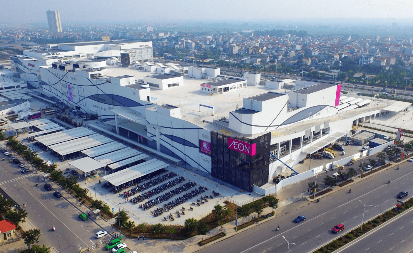 Vụ AEON Mall Long Biên: Công an triệu tập nhóm kiểm tra khách