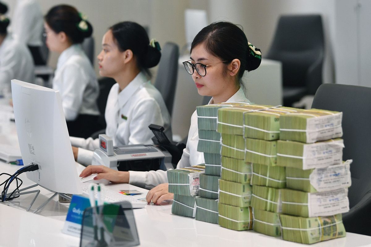 Lãi suất ngân hàng hôm nay 3/8: Thêm nhà băng niêm yết 9%/năm cho kỳ hạn 12 tháng