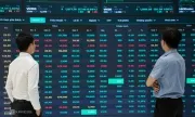 VN-Index tiến gần đỉnh lịch sử