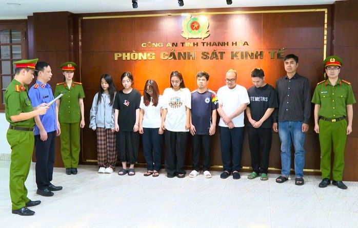 Điều tra doanh nghiệp trang sức có tiếng tại TP.HCM, giám đốc và phó giám đốc bị bắt