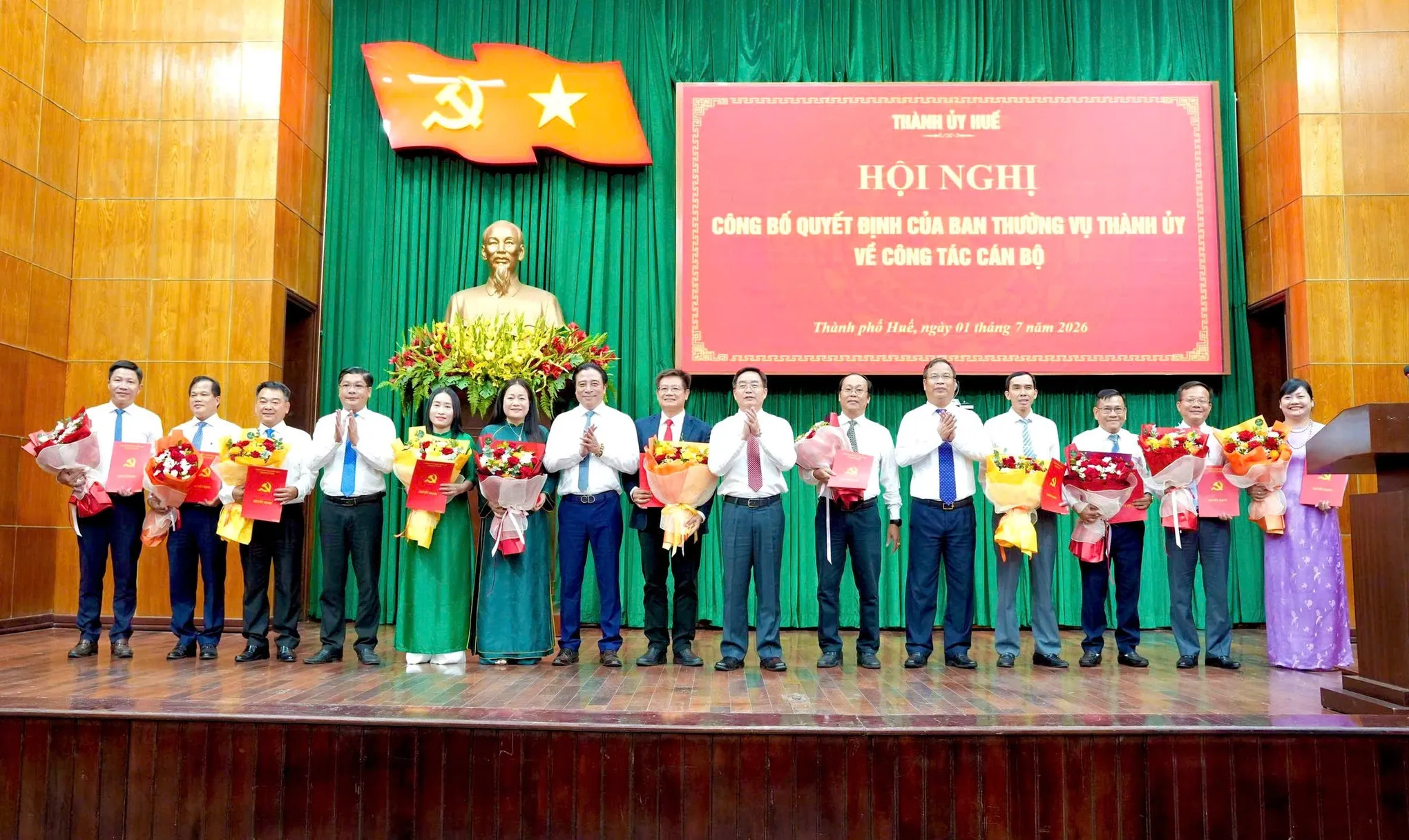 Huế luân chuyển, bổ nhiệm nhiều giám đốc sở