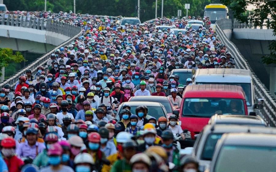 Hà Nội hoãn kế hoạch cấm xe máy xăng ở quận Hoàn Kiếm vì hạ tầng chưa sẵn sàng