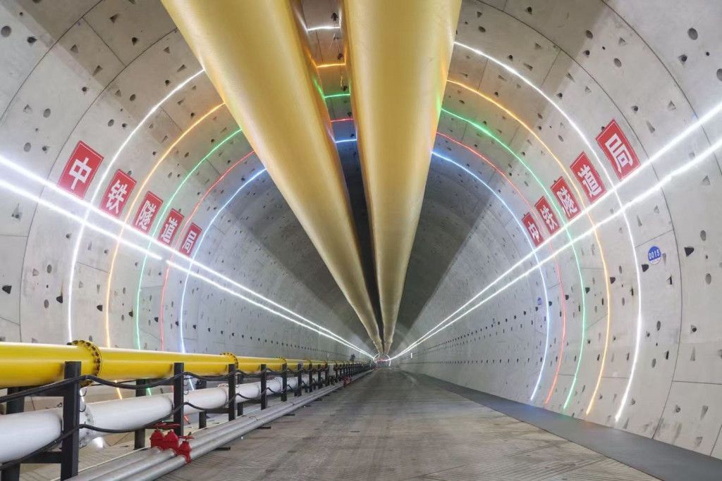 Đào liên tục 11km, hàng xóm của Việt Nam xác lập kỷ lục mới, tương lai có thể xô đổ thành tích của Châu Âu