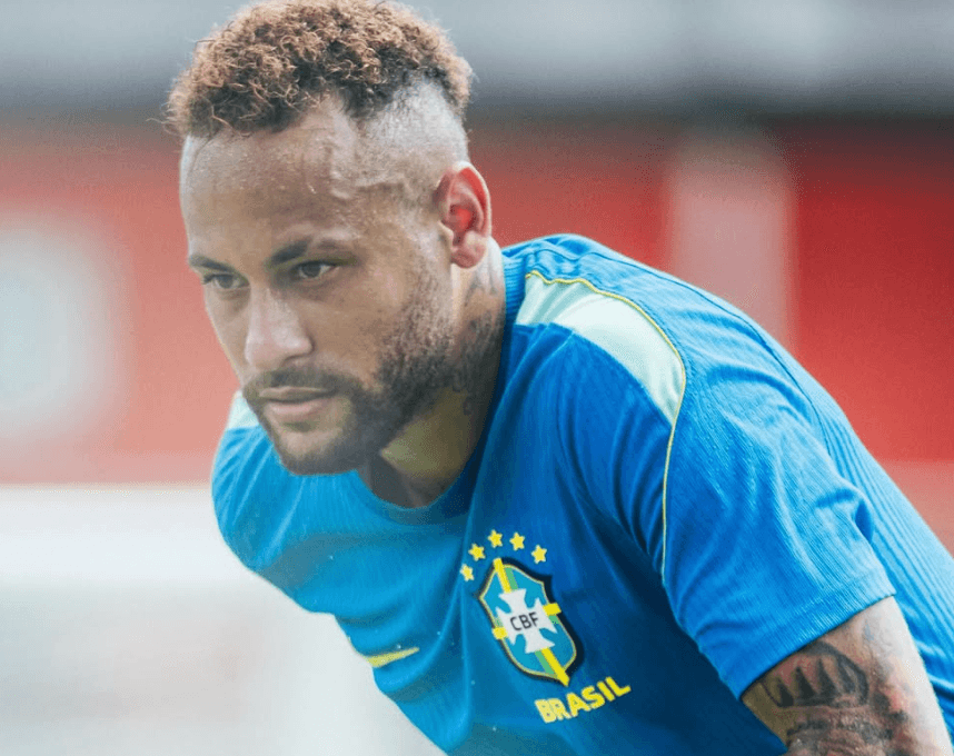 Neymar chi hơn 23 triệu USD mua siêu du thuyền sau World Cup