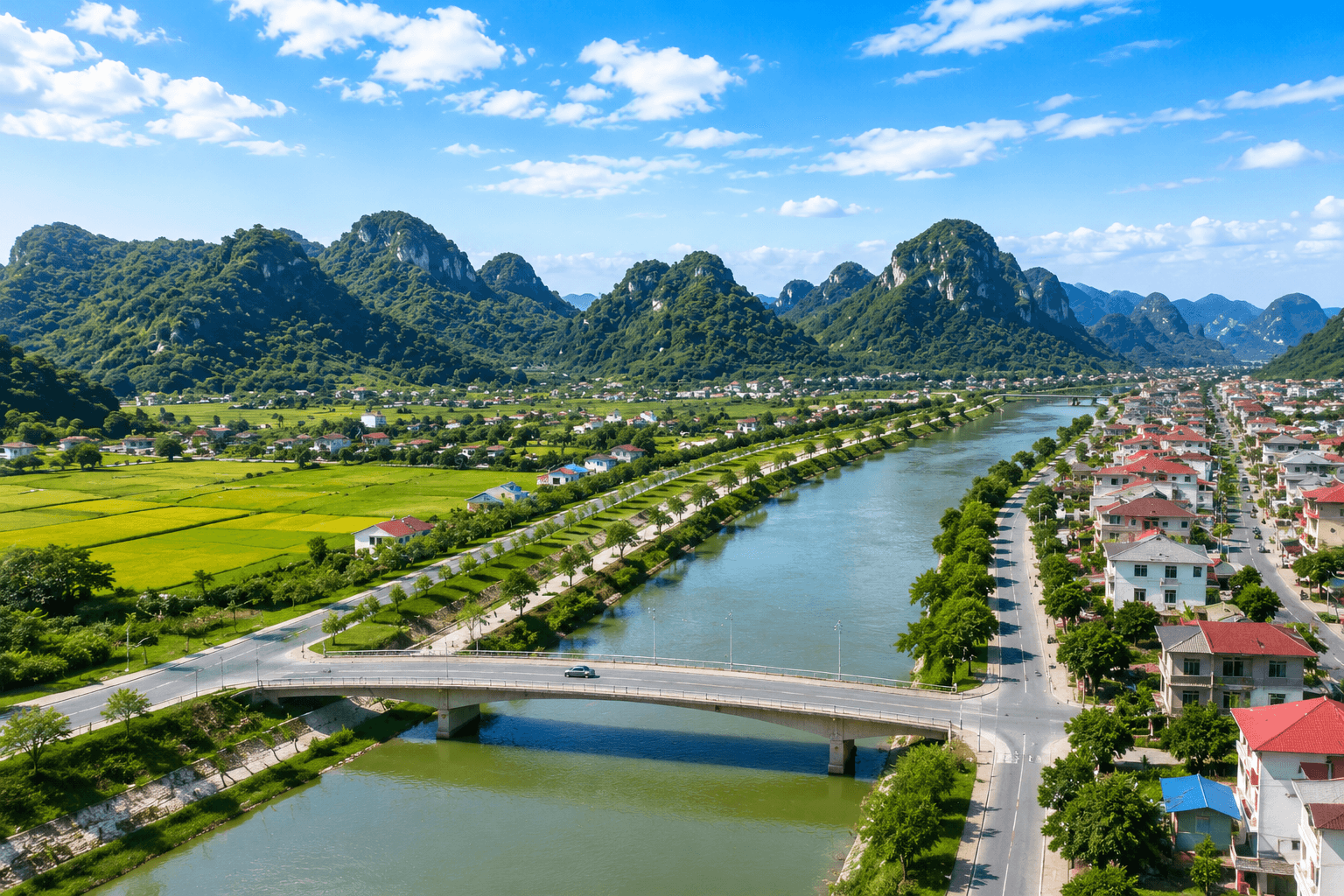 Quảng Ninh dành gần 9.800 tỷ đồng cho đầu tư công và các chương trình mục tiêu quốc gia