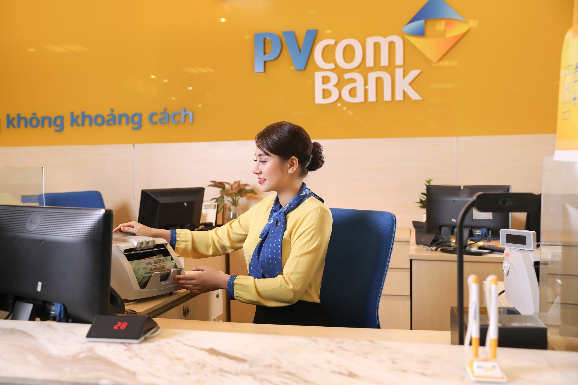 PVcomBank được chấp thuận giao dịch 900 triệu cổ phiếu trên UPCoM