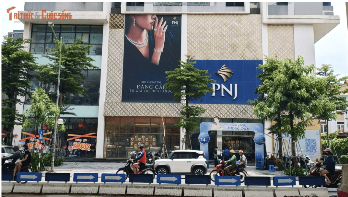 PNJ áp dụng chính sách T+120... quyền lợi khách hàng do ai đảm bảo?