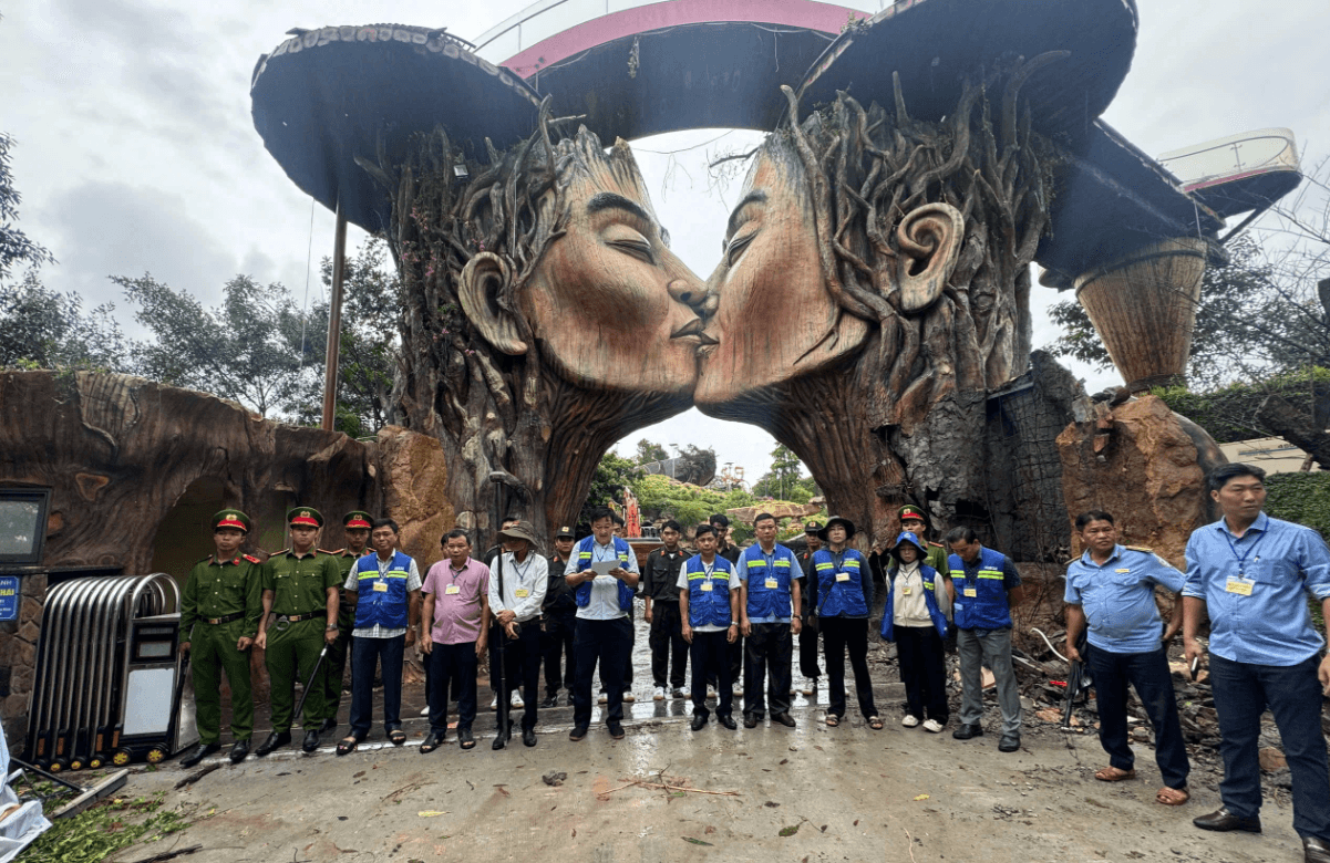 Phú Quốc: Cưỡng chế, tháo dỡ toàn bộ khu tổ hợp "Vườn địa đàng - The Peak" xây dựng trái phép