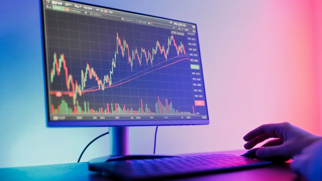 VanEck Uranium and Nuclear ETF vs. iShares Global Clean Energy ETF: Costs, Holdings, and Performance in the Power Boom