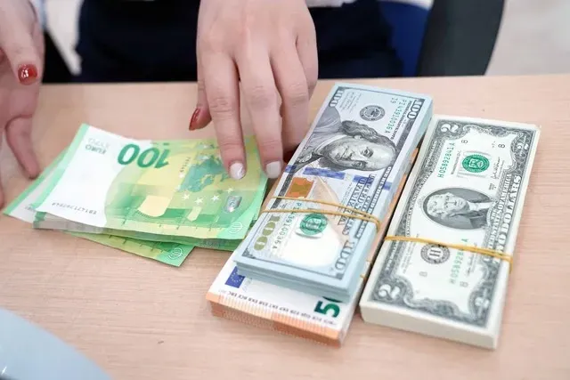Tỷ giá USD hôm nay 8/7: Đồng dolla duy trì mức ổn định