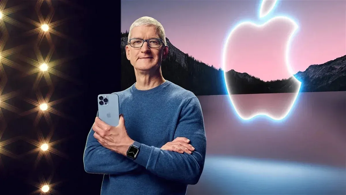 Apple lập kỉ lục doanh thu iPhone nhưng vẫn khiến Phố Wall thất vọng