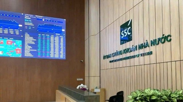 Ủy ban Chứng khoán Nhà nước cảnh báo nhà đầu tư về hoạt động huy động vốn được thực hiện qua các ứng dụng Tikop và Topi trên mạng xã hội