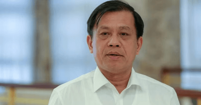 Cựu thứ trưởng bị cáo buộc gây khó khăn cho các doanh nghiệp xuất khẩu lao động; nhận hối lộ tổng cộng 5,75 tỉ đồng