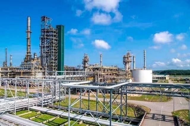 Nhà máy lọc dầu trị giá 3 tỷ USD của Việt Nam chuẩn bị nhận 650.000 thùng dầu thô