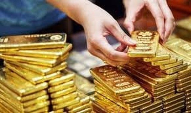 Vàng được dự báo đạt 10.000 USD/ounce khi tỷ phú Eric Sprott tăng cược vào vàng và bạc bất chấp những khoản lỗ gần đây