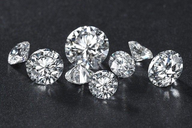 PNJ’s market capitalization falls by 4.4 trillion VND after diamond-smuggling case