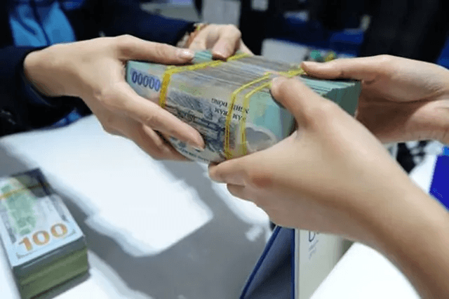 Lãi vay mua nhà chạm ngưỡng 16%/năm, dự báo khó giảm trong ngắn hạn