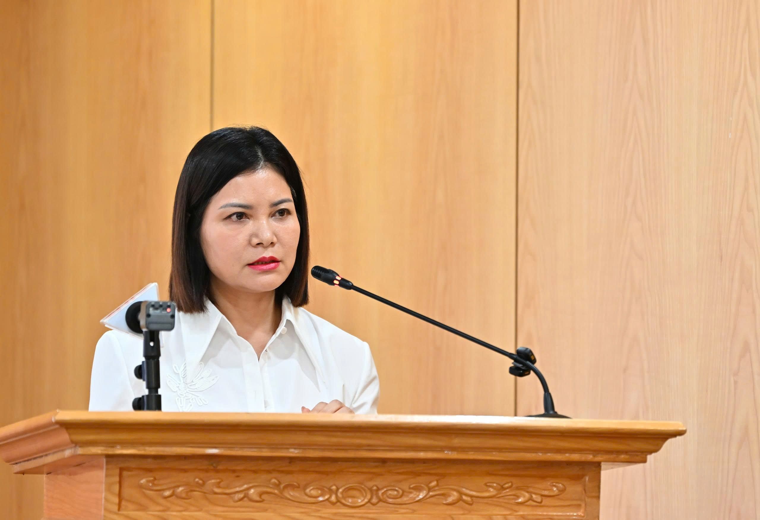 ba-nguyen-thuy-hien-pho-cuc-truong-cuc-quan-ly-va-phat-trien-thi-truong-trong-nuoc.jpg