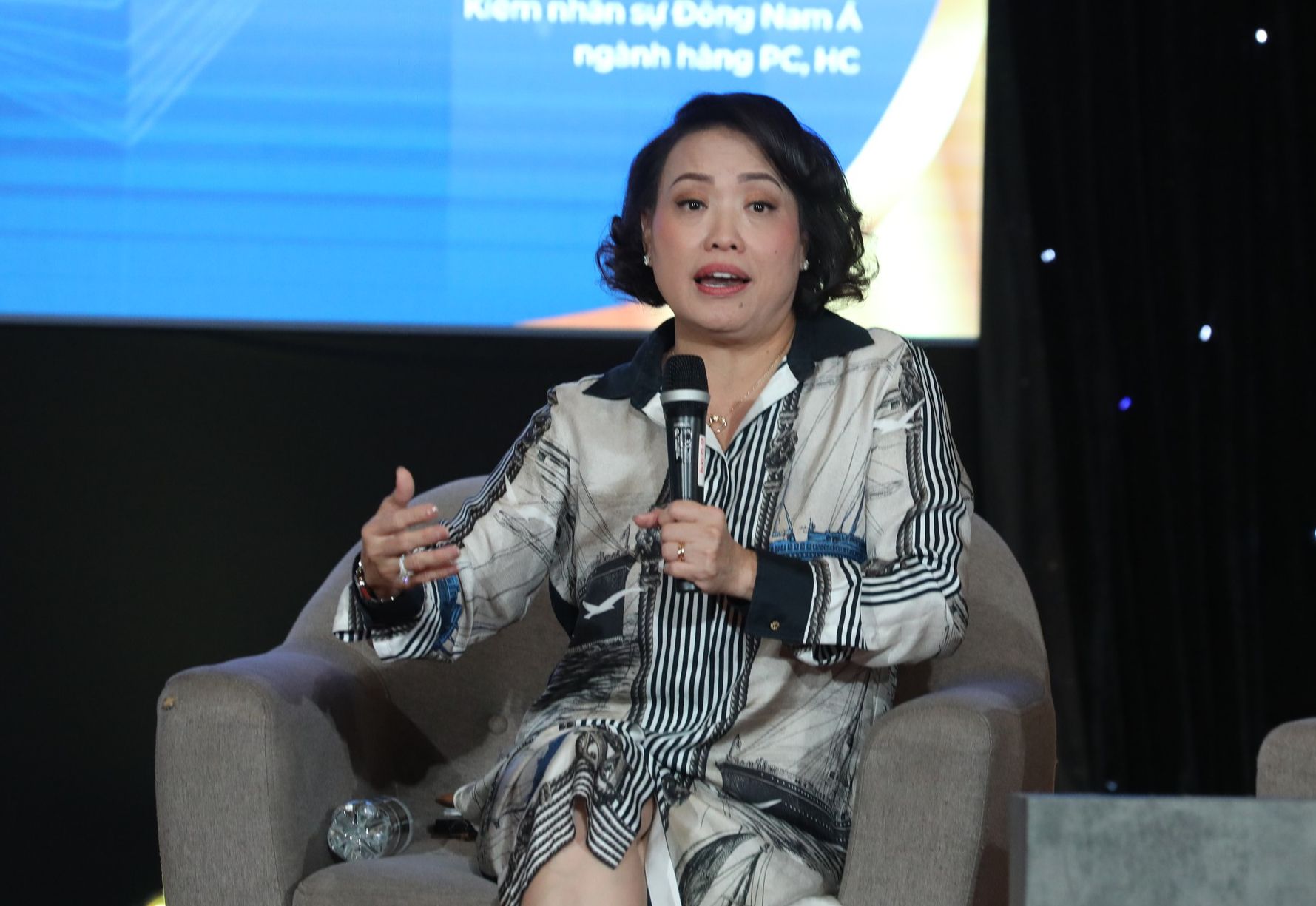 ba-tieu-yen-trinh-tong-giam-doc-cong-ty-ket-noi-nhan-tai-talentnet.jpg
