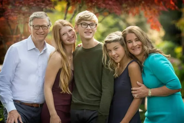 Bill Gates, Jeff Bezos và giới siêu giàu đang thay đổi cách truyền lại tài sản cho thế hệ sau