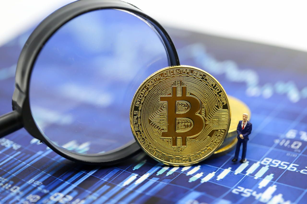 Bitcoin outperforms gold and the S&P 500 since the U.S.-Iran crisis began as renewed institutional demand supports a rally