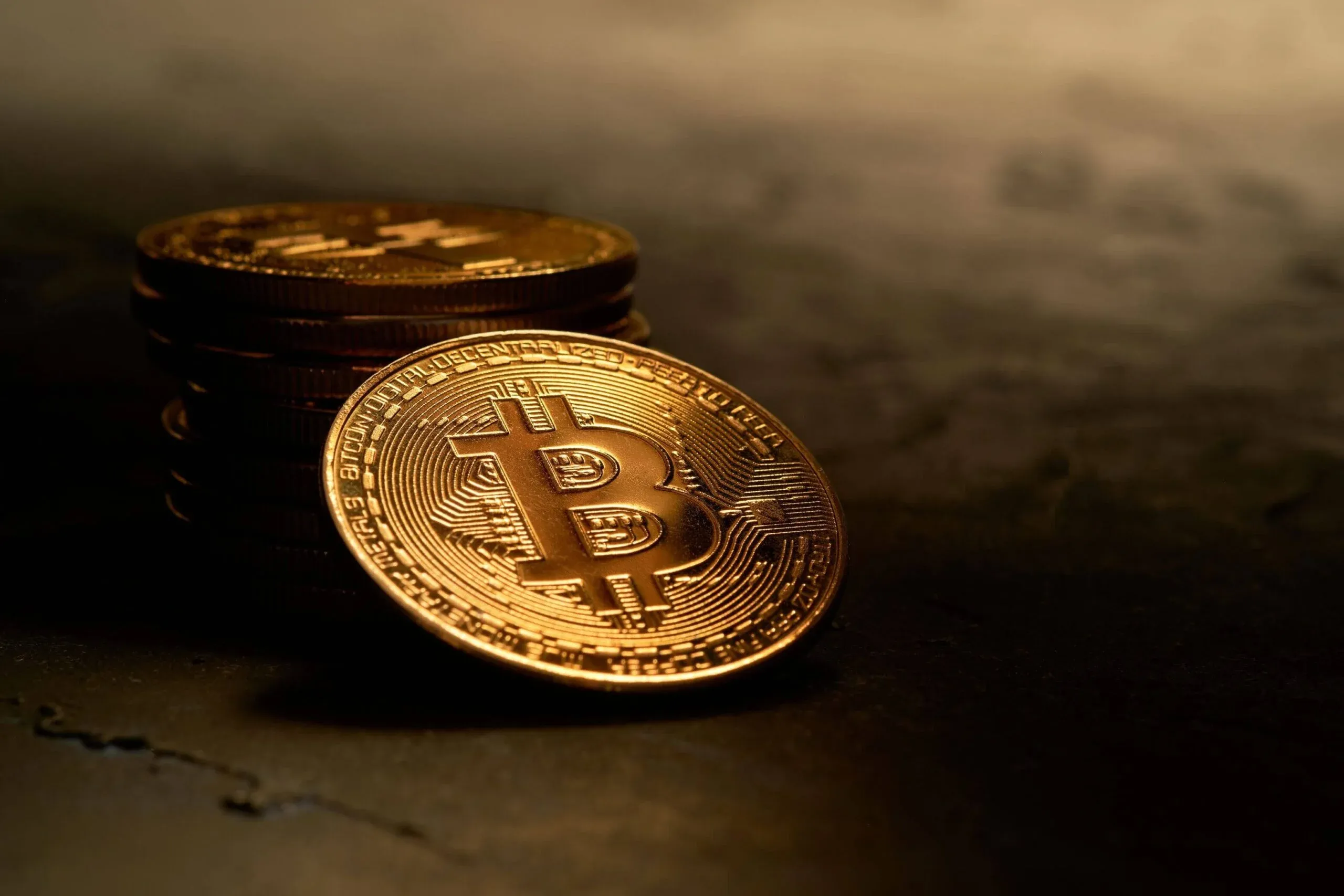 Bitcoin tăng lên mức 80 nghìn USD, đặt câu hỏi về tính bền vững, Wintermute cho biết
