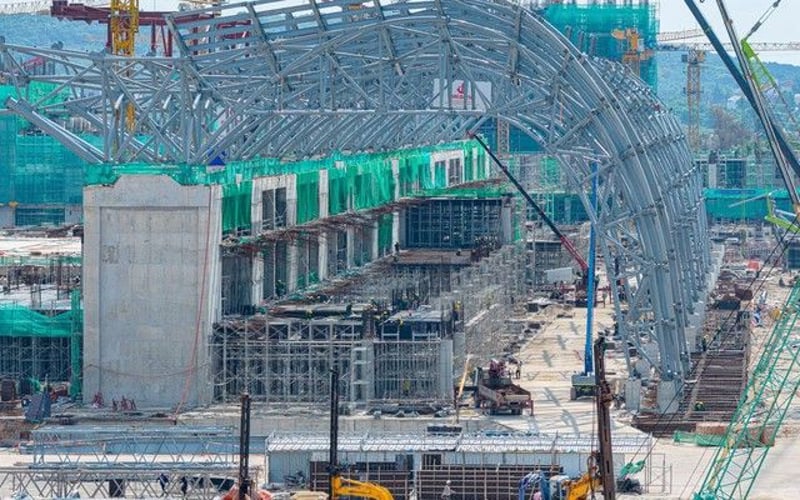 Mái thép của Trung tâm Hội nghị APEC Phú Quốc nặng tương đương gần 100 máy bay Boeing