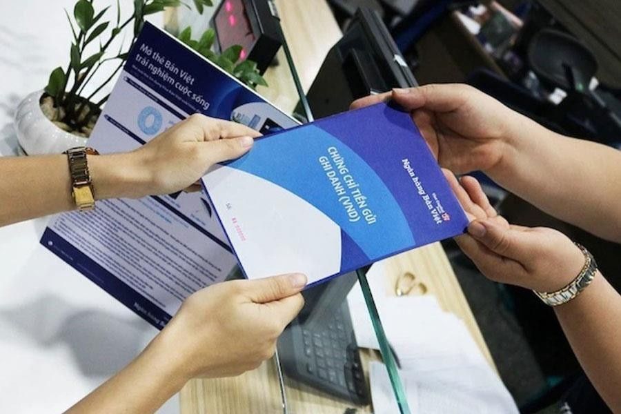 Ngân hàng huy động chứng chỉ tiền gửi lãi suất cao
