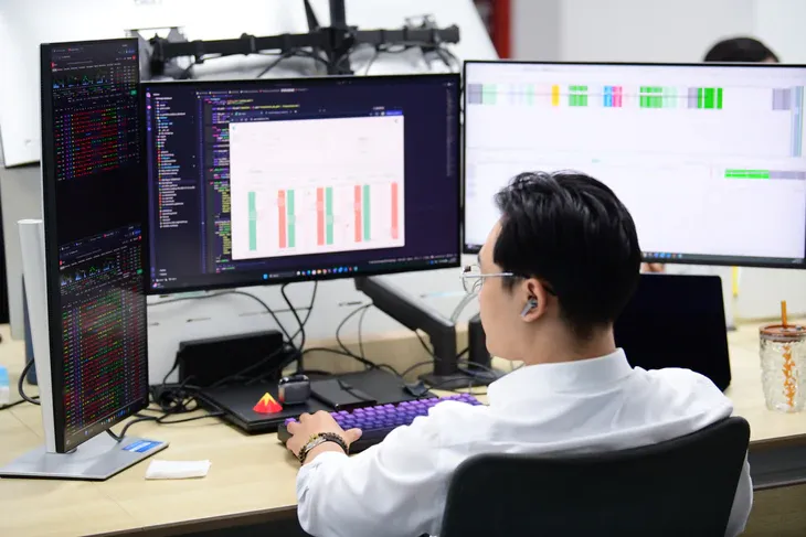 Chứng khoán 10-9: Dự báo VN-Index điều chỉnh, ngành nào có thể đỡ chỉ số?