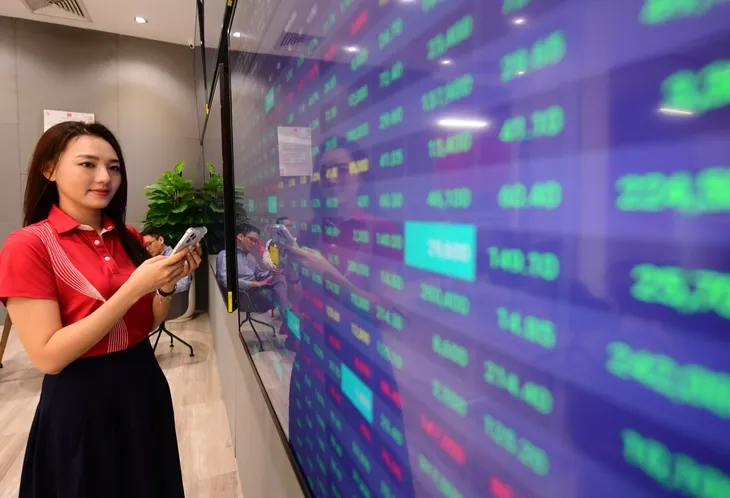 Chứng khoán tuần mới: VN-Index tăng 2 tuần liên tiếp, mốc 1.780 điểm thử lửa dòng tiền