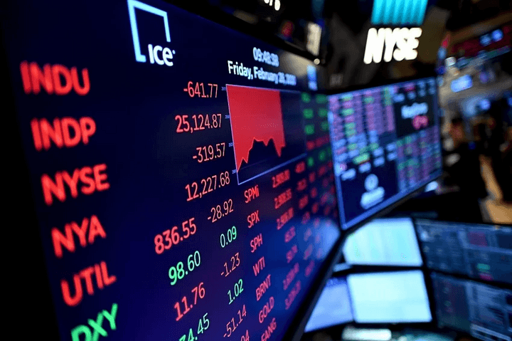 Nasdaq lập đỉnh lịch sử phiên thứ hai liên tiếp, Micron tăng 5%, Sandisk vọt gần 7%