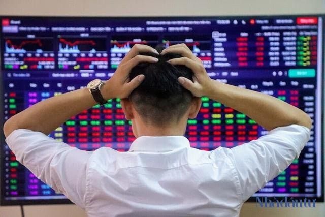 Stocks fluctuate sharply as Dragon Capital issues important guidance for investors