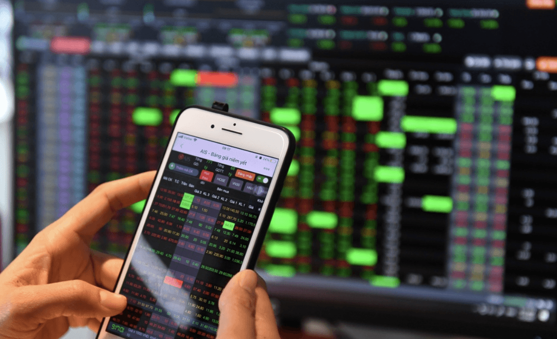 Tự doanh đẩy mạnh mua ròng tuần qua, cổ phiếu nào được gom nhiều nhất?