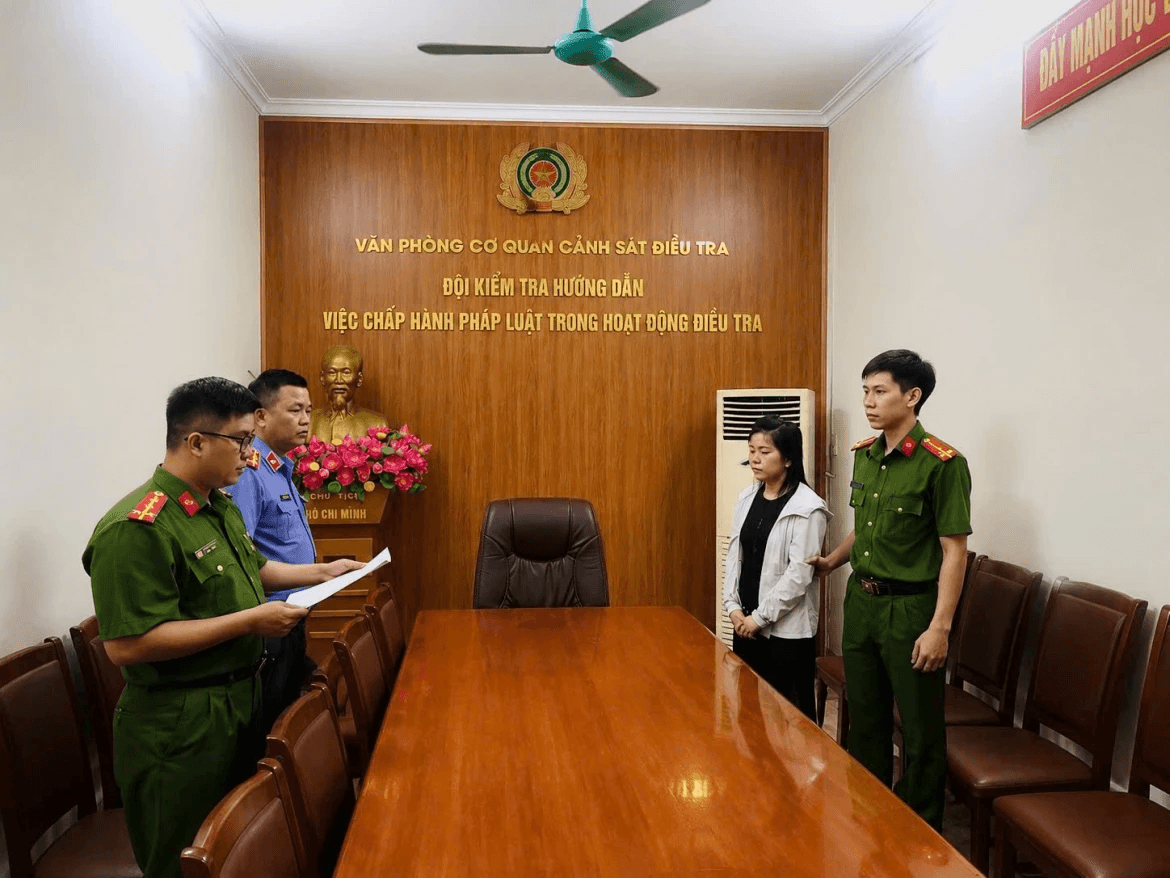 Khởi tố đối tượng chiếm đoạt 2,1 tỷ đồng vì lừa bán đất rừng