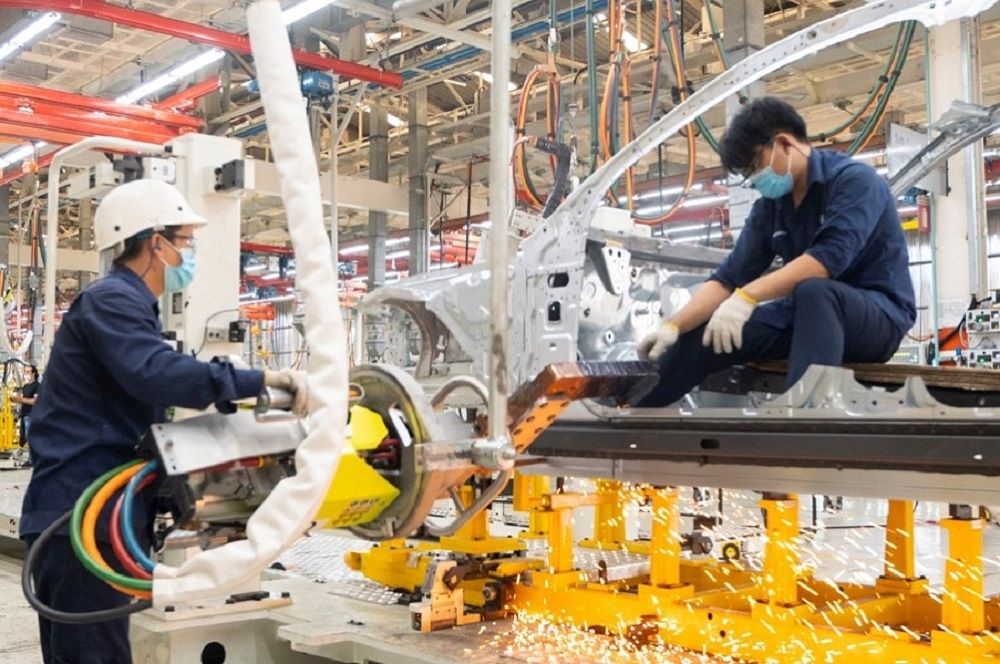 PMI ngành sản xuất Việt Nam tháng 4 năm 2026 giảm xuống 50,5 điểm, đơn đặt hàng mới sụt giảm lần đầu tiên sau tám tháng
