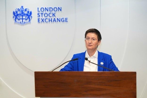 dai-dien-san-giao-dich-chung-khoan-luan-don-lse-tong-giam-doc-lse-dame-julia-hoggett.jpg