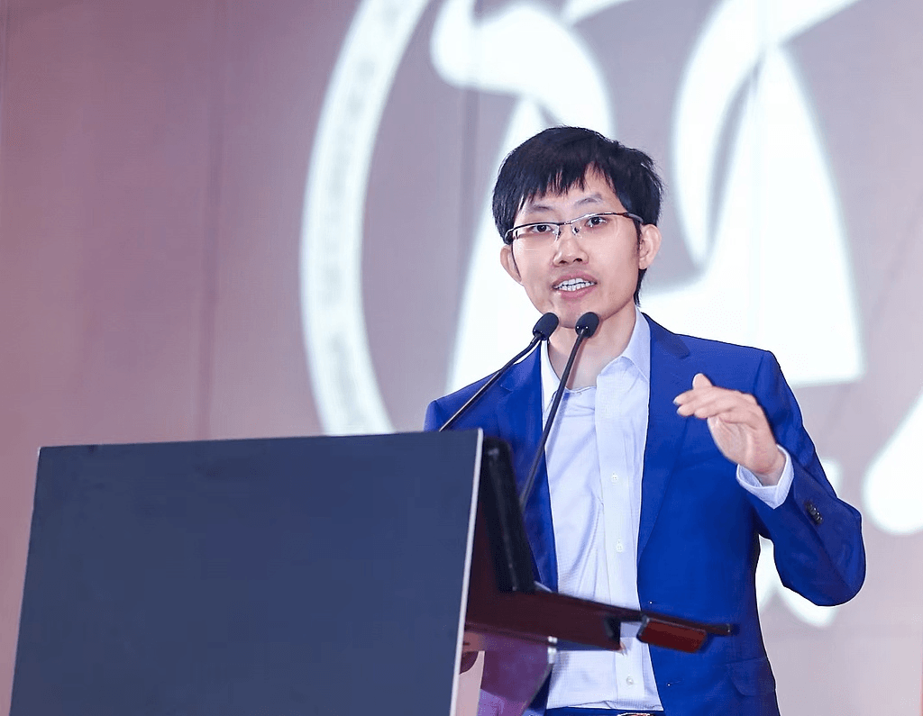Nhà sáng lập DeepSeek trở thành người giàu nhất ngành AI với tài sản 36 tỷ USD