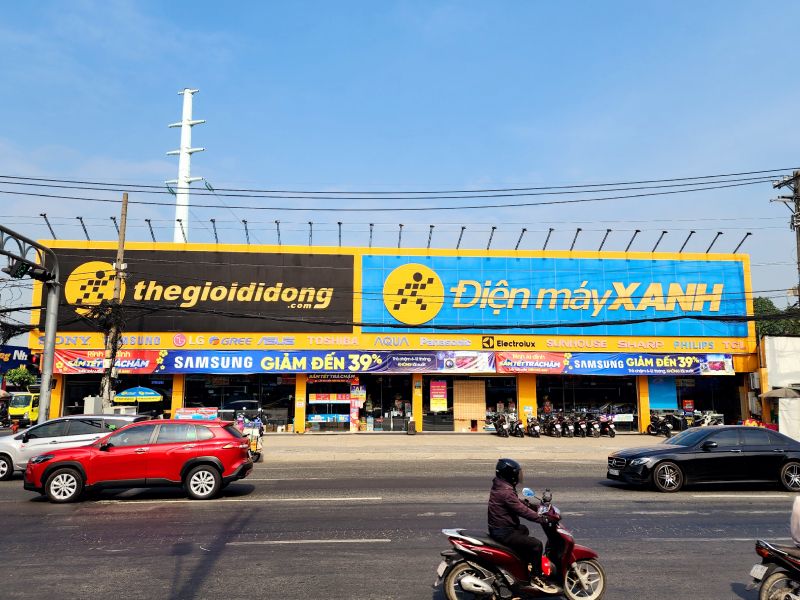 điện máy xanh.jpg