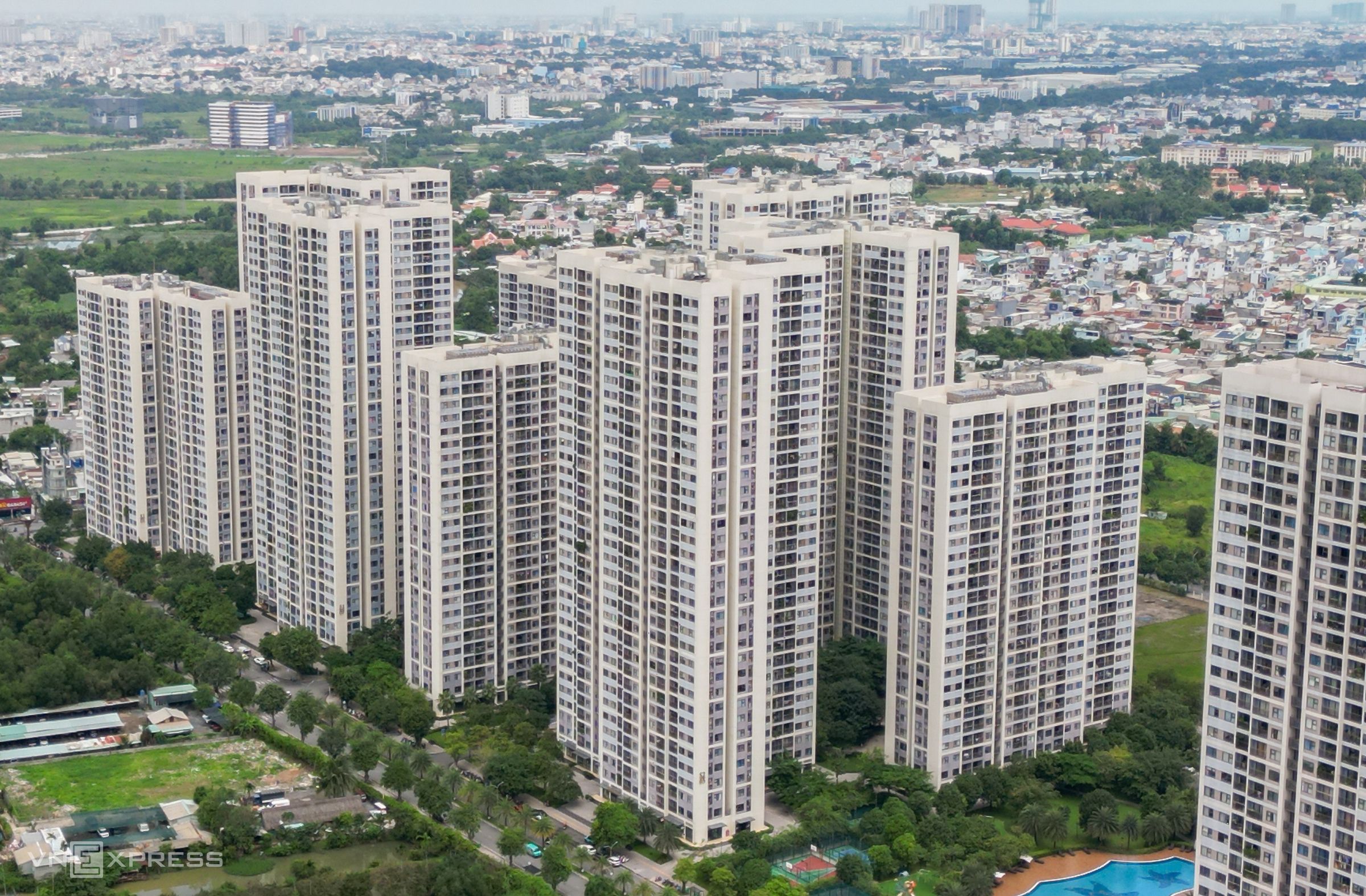 Doanh nghiệp địa ốc tăng lợi nhuận từ đâu khi bán nhà chậm?