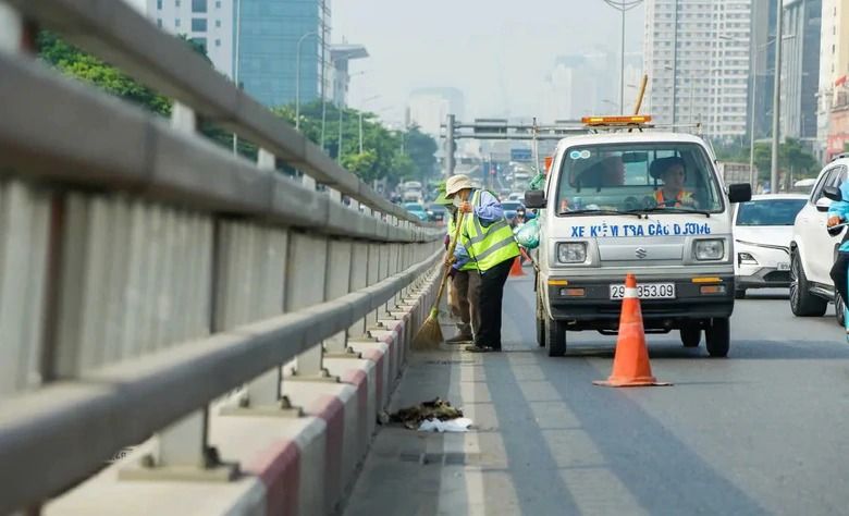 Hà Nội “tân trang” đường phố, làm đẹp đô thị trước lễ 2/9