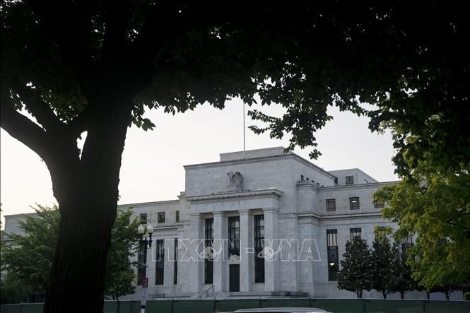 Lạm phát Mỹ cao hơn dự báo, gia tăng sức ép đối với quyết định lãi suất của Fed
