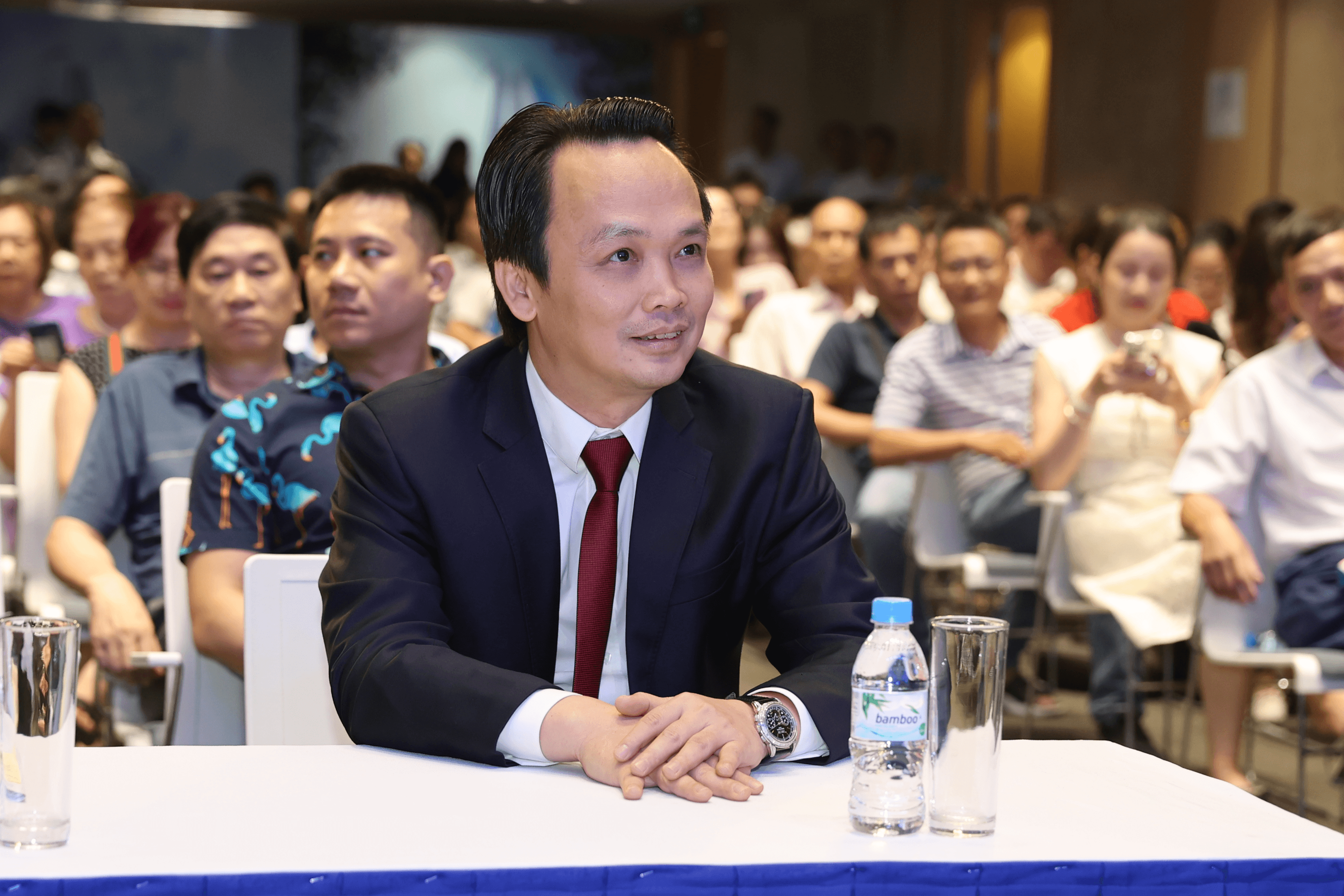 FLC cho biết đã hoàn tất giai đoạn tái cấu trúc nền tảng, hé lộ vai trò mới của ông Trịnh Văn Quyết