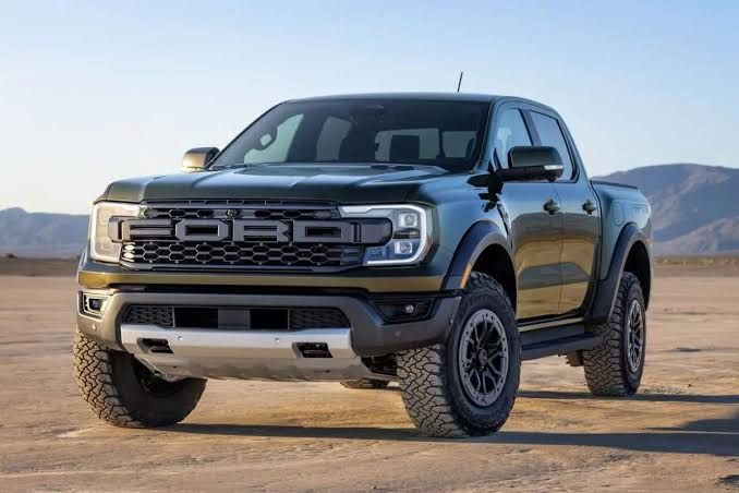 Sau thời gian phụ thuộc AI, Ford đưa hàng trăm kỹ sư trở lại nhà máy