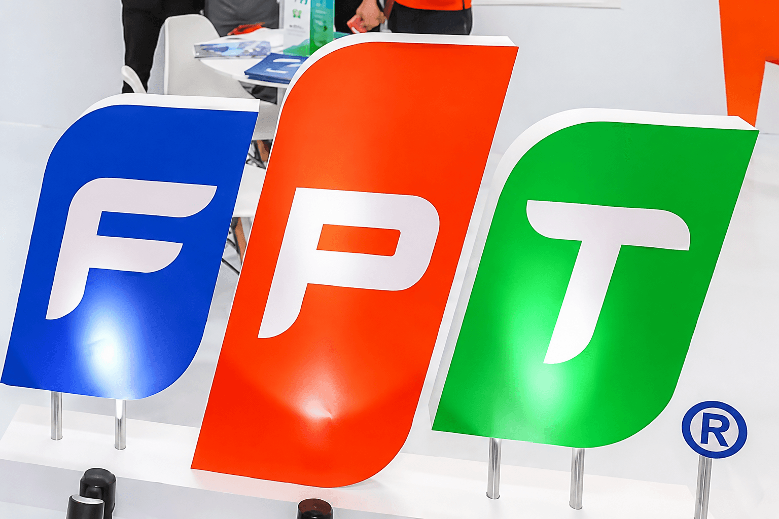 FPT sắp phát hành hơn 171 triệu cổ phiếu thưởng, tăng vốn lên gần 18.900 tỷ đồng