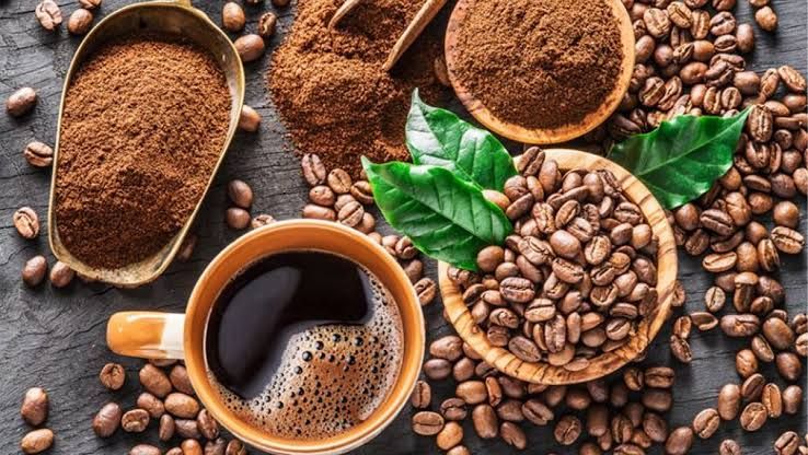 Giá cà phê ngày hôm nay 14/10: Trong nước nhích nhẹ lên đỉnh 93.200 đồng/kg, thị trường thế giới đồng loạt khởi sắc