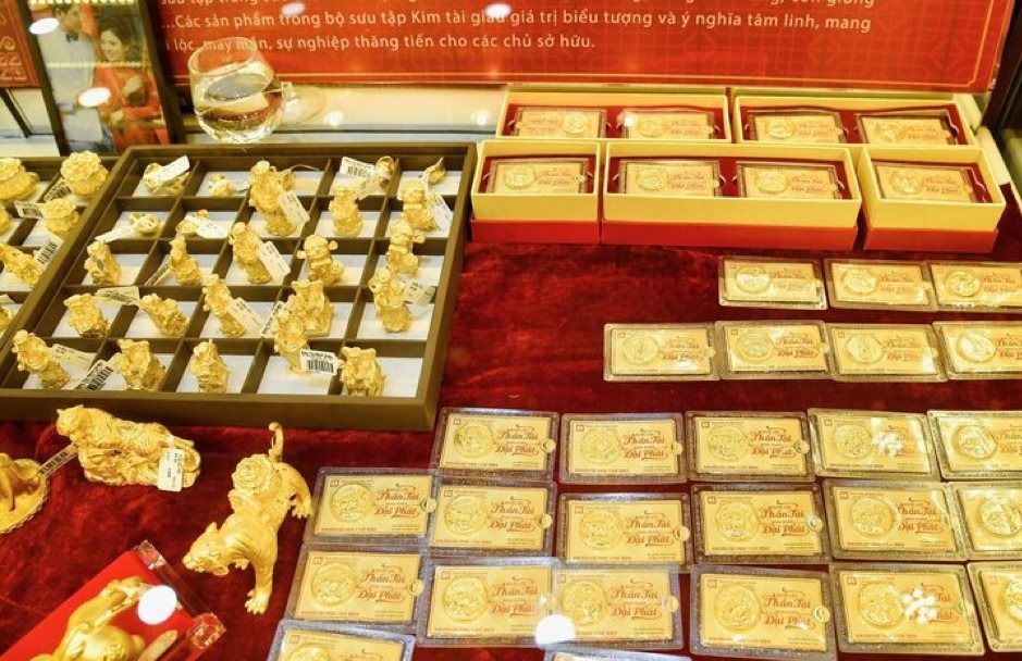 Giá vàng ngày hôm nay 15/9/2026: Vàng miếng đồng loạt tăng 200.000 đồng/lượng, thế giới tiến sát 4.335 USD