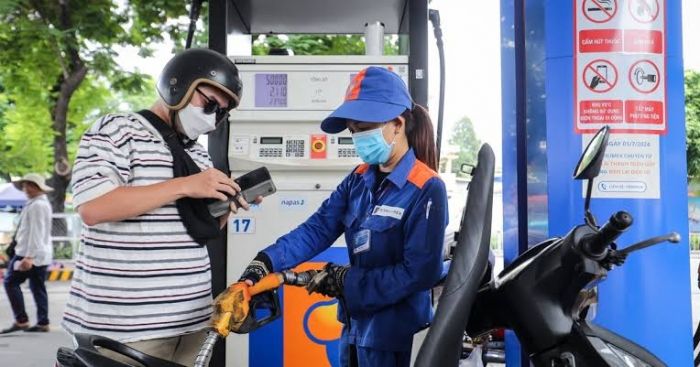 Giá xăng dầu hôm nay 21/7: Giá dầu thế giới tăng do căng thẳng Trung Đông