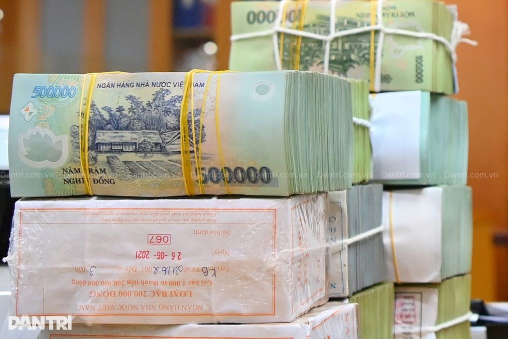 Khách hàng “đặc biệt” gửi 715.000 tỷ đồng tại 4 ngân hàng