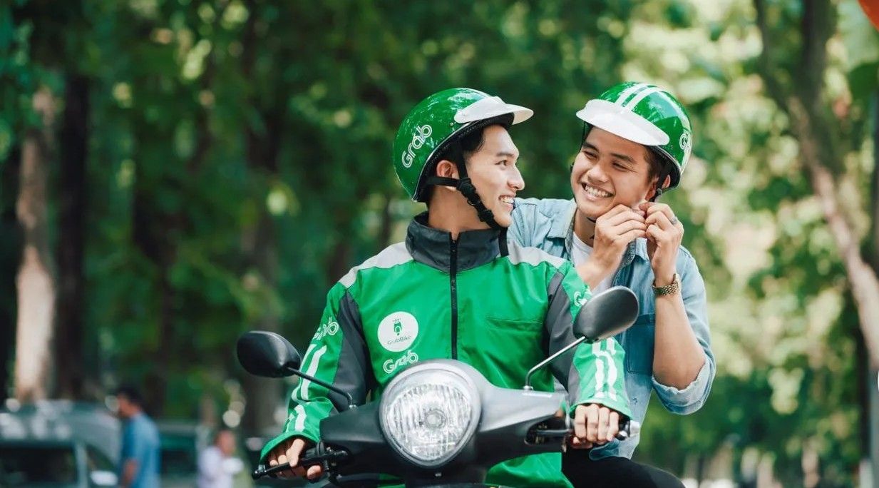 Hà Nội và Grab Việt Nam hợp tác đến năm 2030, thúc đẩy giao thông xanh và chuyển đổi số