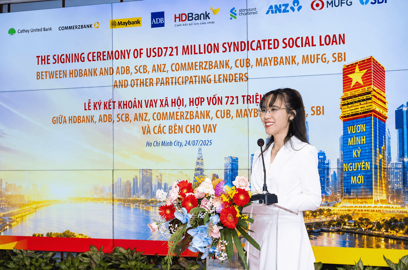 hd-bank-lap-ky-luc-voi-khoan-vay-xa-hoi-hop-von-quoc-te.png